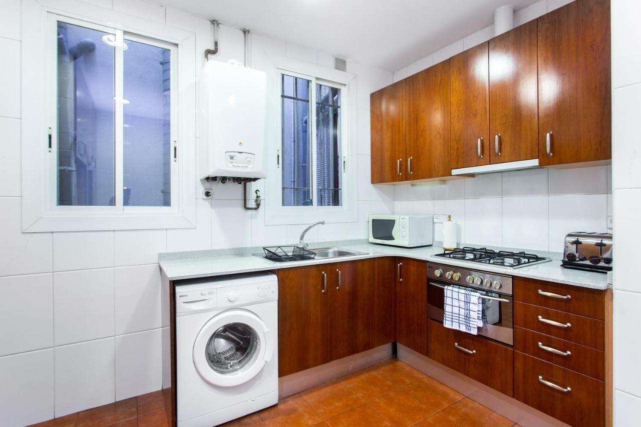 Friendly Rentals Rambla Flower Barcelona Exterior photo