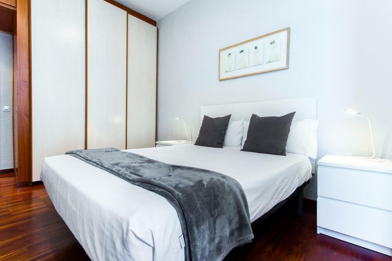 Friendly Rentals Rambla Flower Barcelona Exterior photo