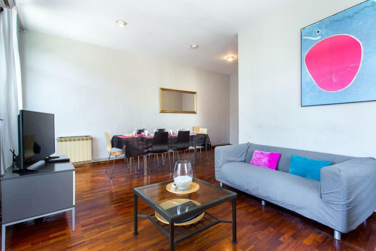 Friendly Rentals Rambla Flower Barcelona Exterior photo